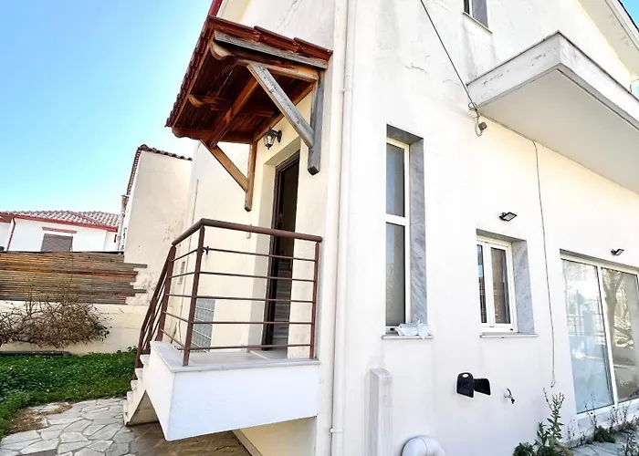 Center House Ferienhaus Nikiti (Sithonia)