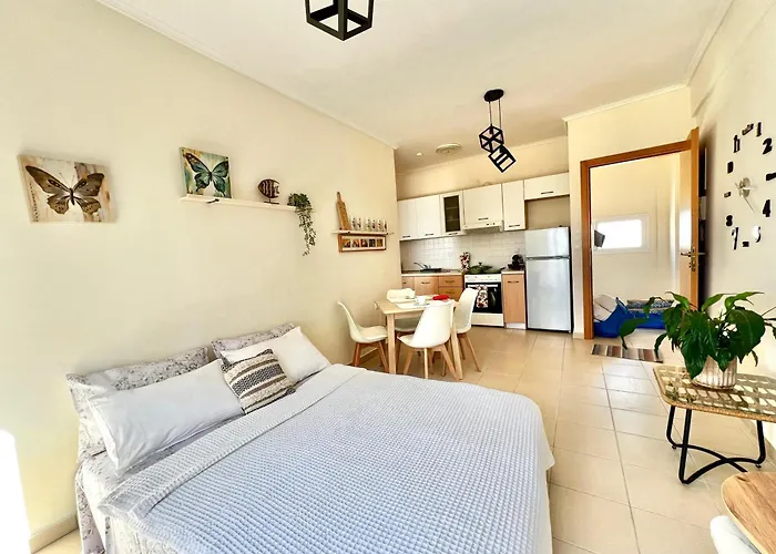 Center House Nikiti (Sithonia)